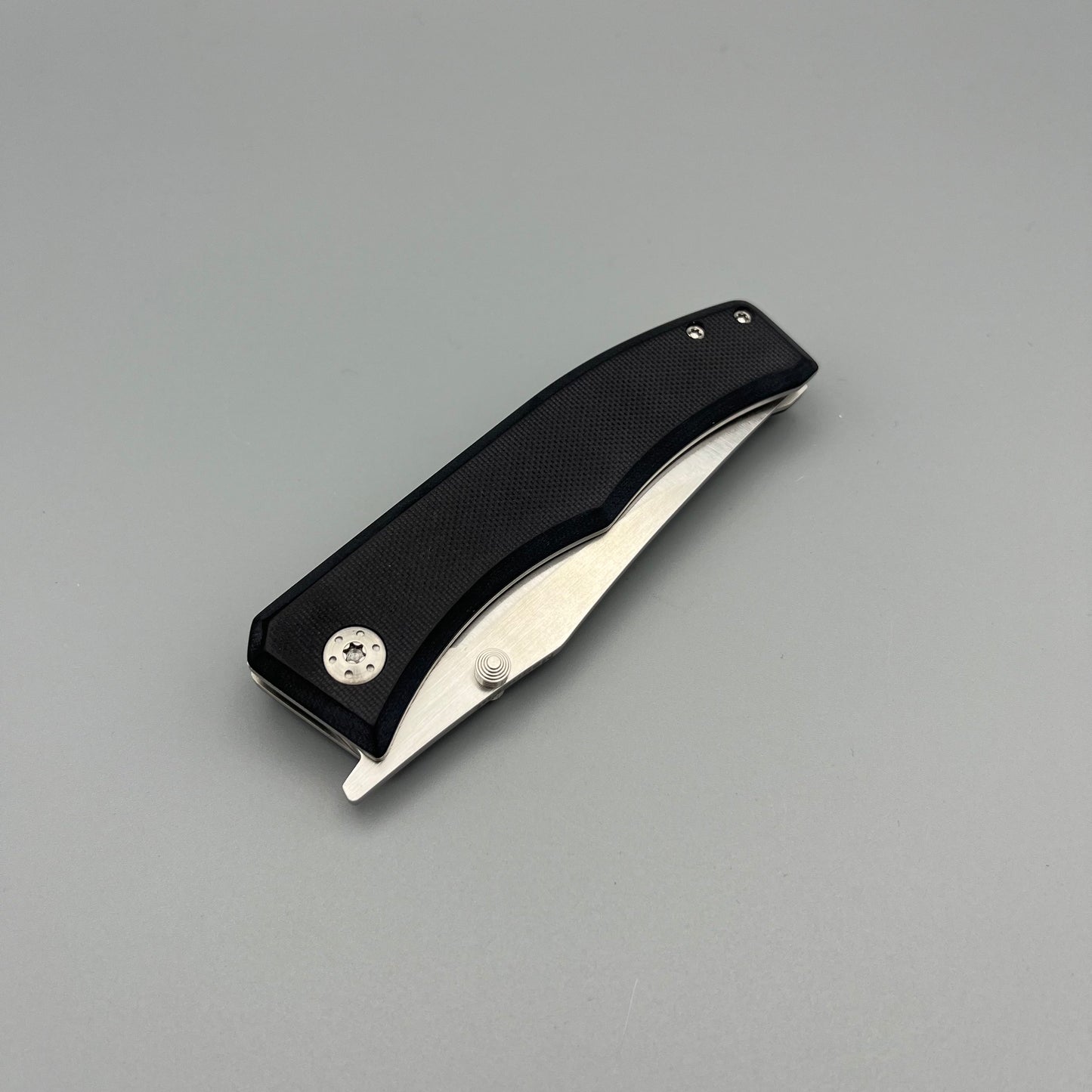 Frenzy #2 - MagnaCut, black peel-ply G10